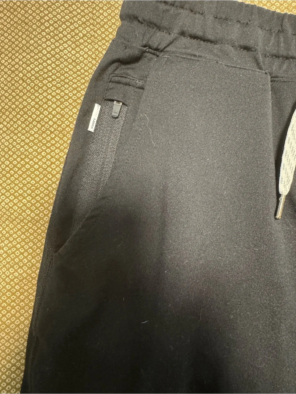 Men's Small Black Vuori Ponto Performance Shorts
